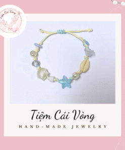 Vòng tay handmade chủ đề biển cả với charm Sao biển, Vỏ ốc và Ngọc trai.